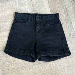 CHUU -5KG JEANS black shorts in size small